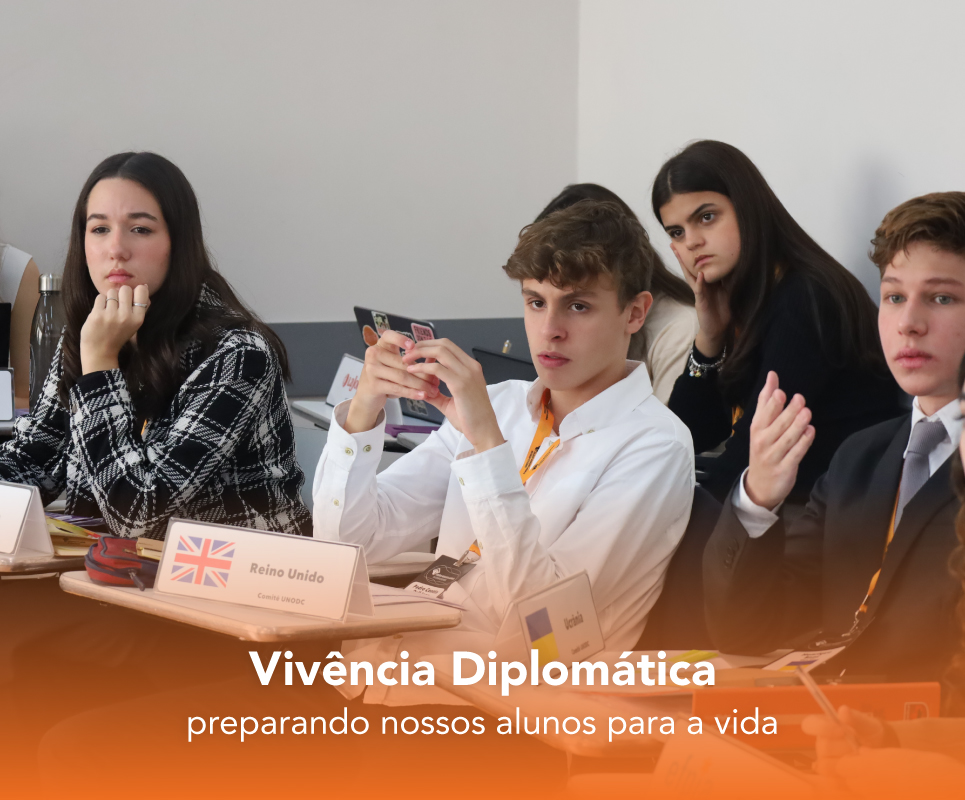 A cada edição, a Vivência Diplomática ONU no Colégio Augusto Laranja dá vida ao aprendizado e prepara os alunos para os desafios da vida em sociedade.
